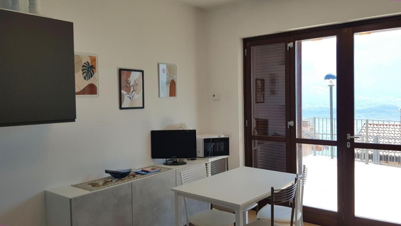 La Quiete 08 Lake View Apartment By Garda Domus Mea Tremosine Bagian luar foto